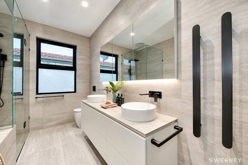 Photo - 12A Parkside Crescent, Seaholme VIC 3018 - Image 9