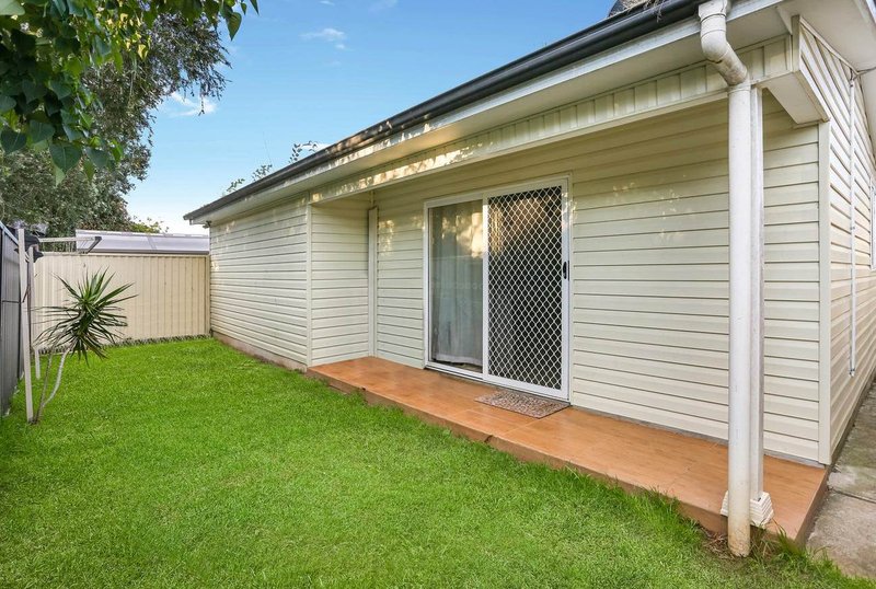 12A Preston Road, Toongabbie NSW 2146