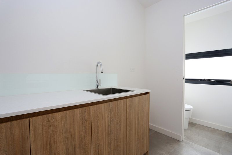 Photo - 12A Reid Street, Fitzroy North VIC 3068 - Image 4