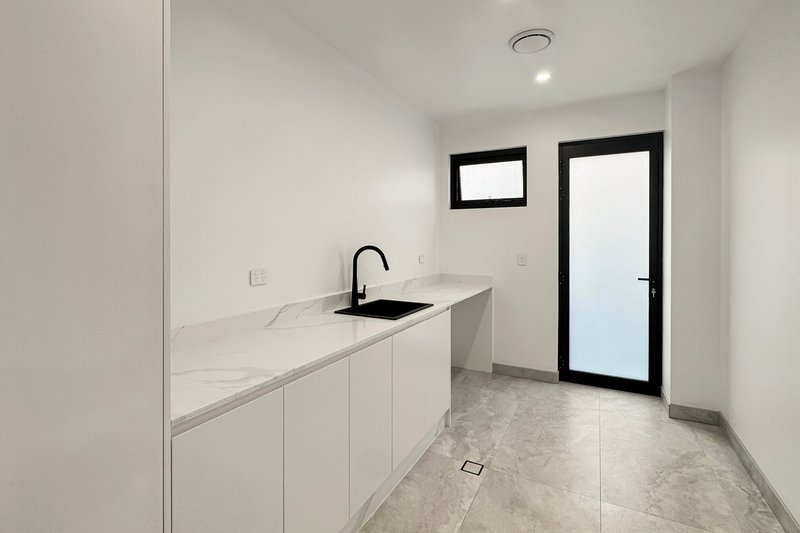 Photo - 12A William Street, St Marys NSW 2760 - Image 6