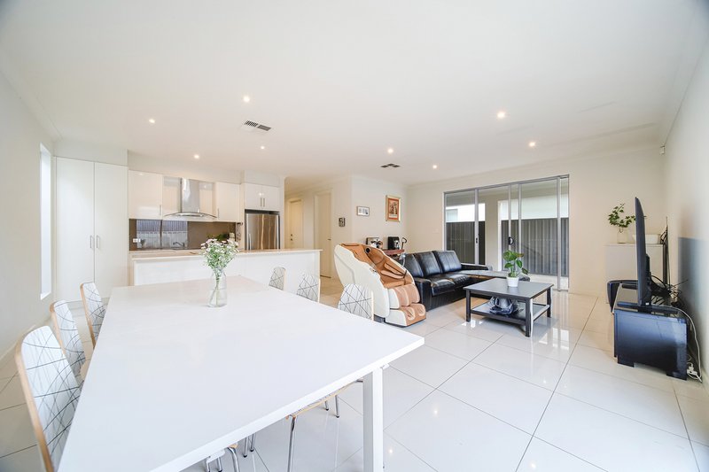 Photo - 12B Ailsa Avenue, Seaton SA 5023 - Image 4
