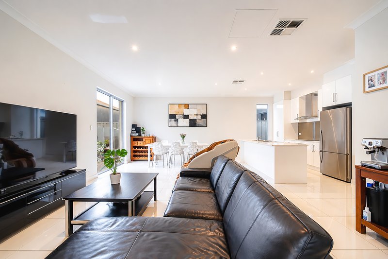 Photo - 12B Ailsa Avenue, Seaton SA 5023 - Image 5