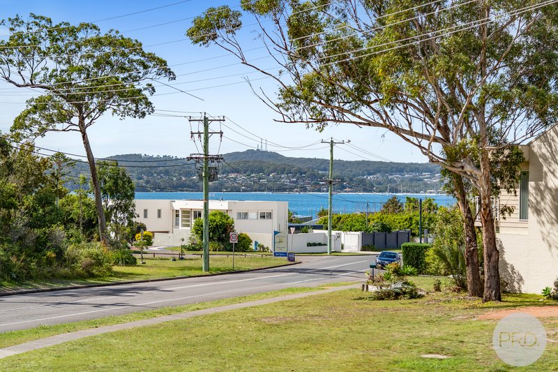 Photo - 1/2B Bagnall Avenue, Soldiers Point NSW 2317 - Image 8