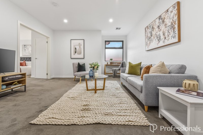 Photo - 12B Burrapike Avenue , Springvale VIC 3171 - Image 8