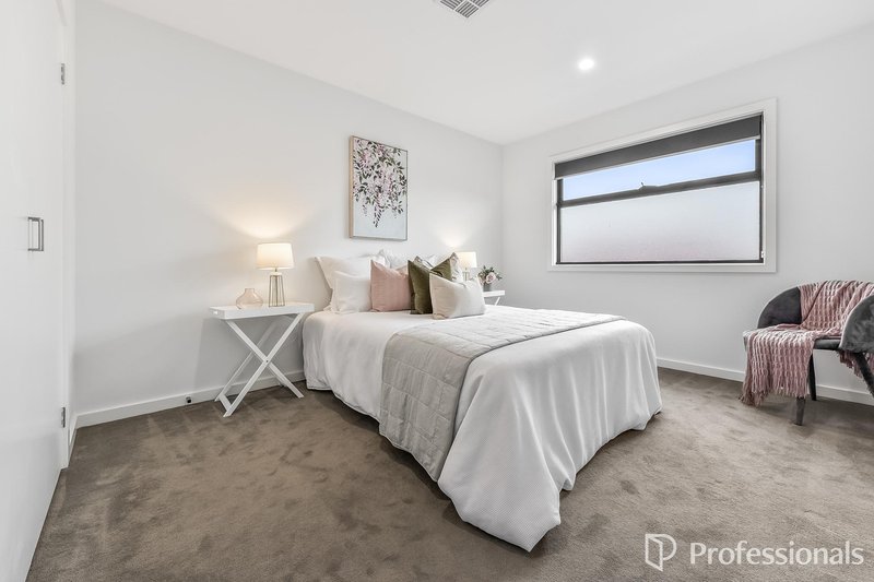 Photo - 12B Burrapike Avenue , Springvale VIC 3171 - Image 16