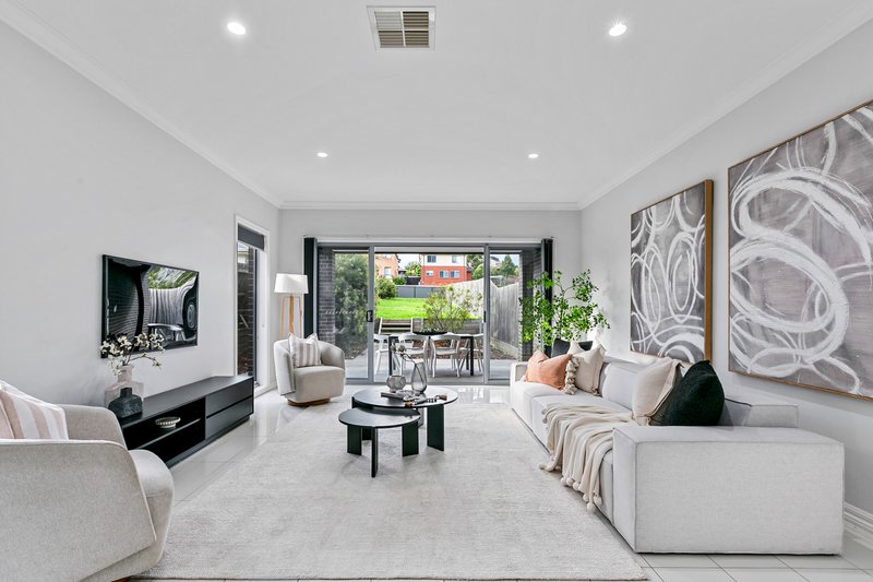 Photo - 12B Clough Parade, Reservoir VIC 3073 - Image 2