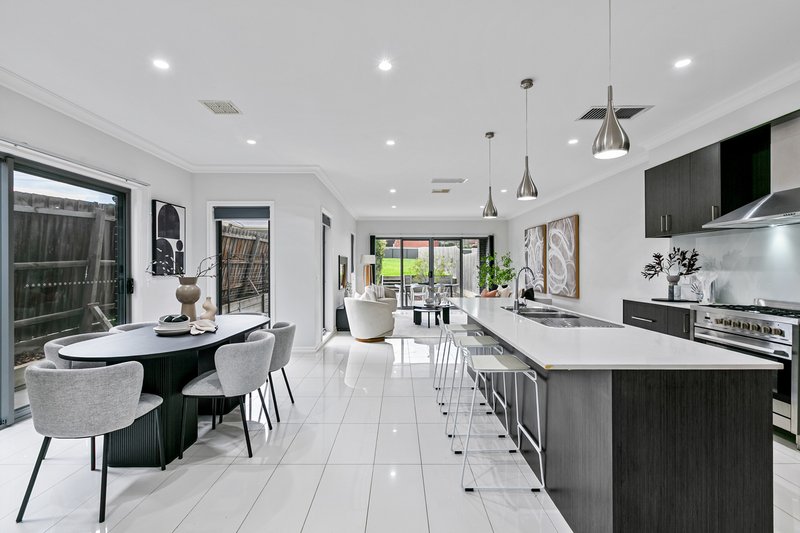 Photo - 12B Clough Parade, Reservoir VIC 3073 - Image 8