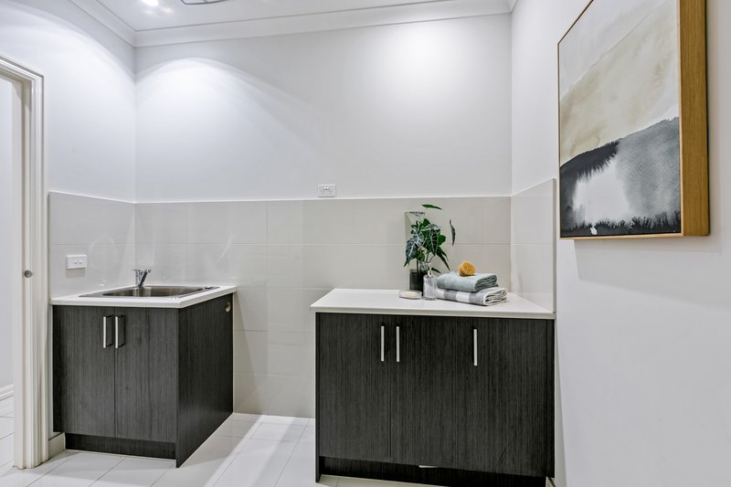 Photo - 12B Clough Parade, Reservoir VIC 3073 - Image 17