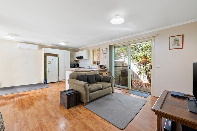 Photo - 12B Coleman Road, Wantirna South VIC 3152 - Image 2