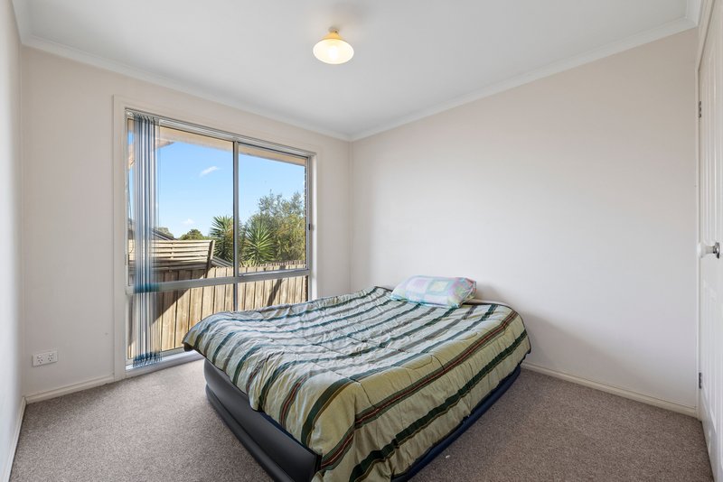 Photo - 12B Coleman Road, Wantirna South VIC 3152 - Image 7