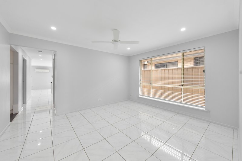 Photo - 12B Davalan Drive, Munno Para West SA 5115 - Image 5