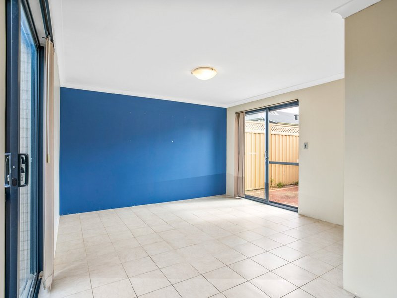 Photo - 12B Hourn Way, Canning Vale WA 6155 - Image 8