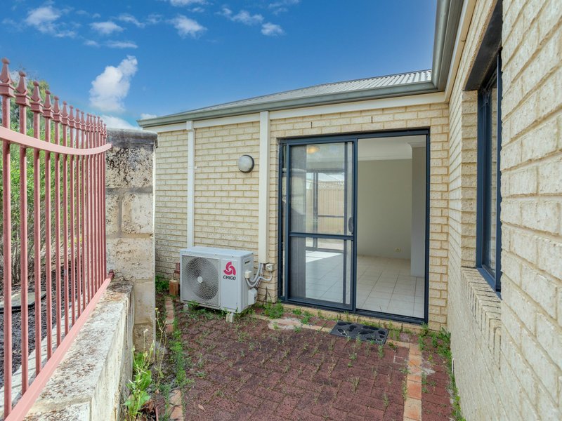 Photo - 12B Hourn Way, Canning Vale WA 6155 - Image 16