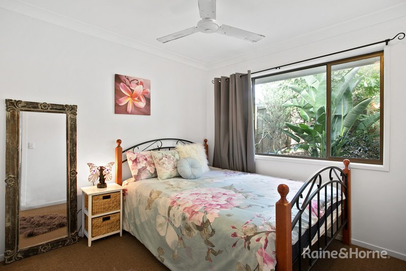 Photo - 12B Tindara Avenue, Ocean Shores NSW 2483 - Image 12