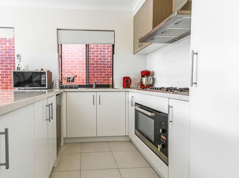 Photo - 12B Wychcross Street, Westminster WA 6061 - Image 10