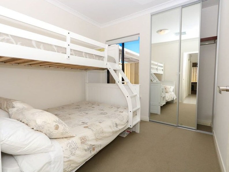 Photo - 12B Wychcross Street, Westminster WA 6061 - Image 11