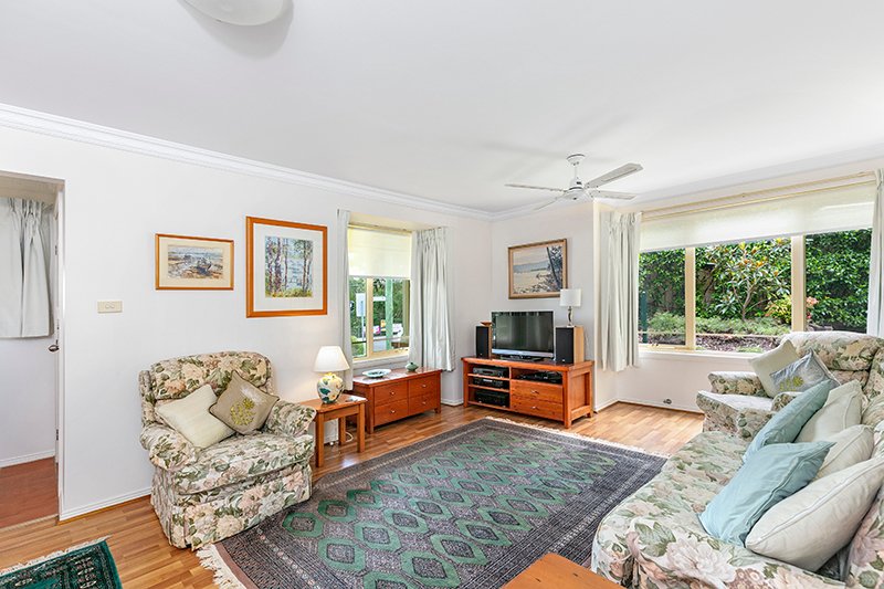 Photo - 1/2C Burnt Street, Seaforth NSW 2092 - Image 2