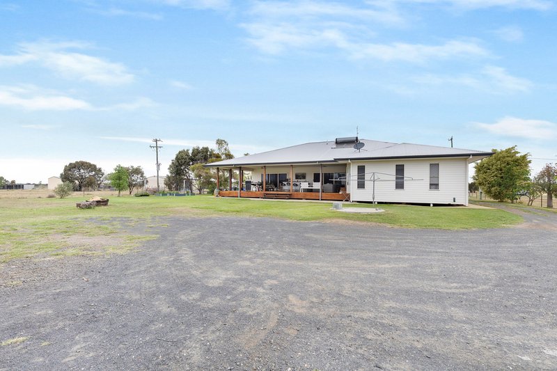 Photo - 12C Edgewood Drive, Emerald QLD 4720 - Image 26