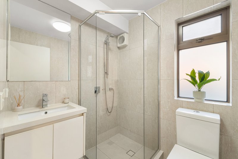 Photo - 1/2C Walsh Street, Ormond VIC 3204 - Image 6