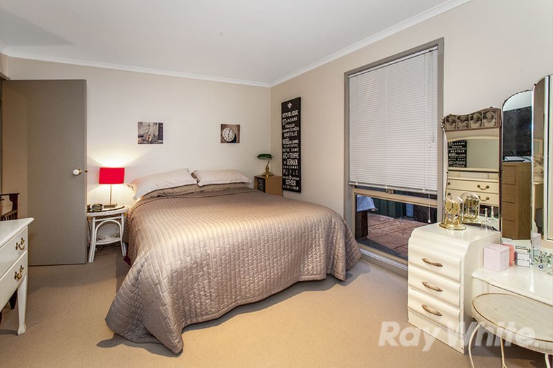 Photo - 1/2D Charnfield Crescent, Noble Park VIC 3174 - Image 10