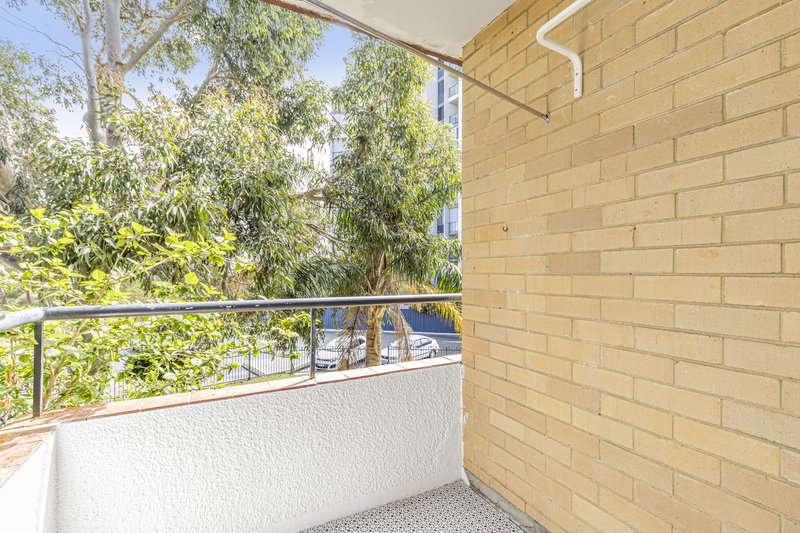 Photo - 12D/66 Great Eastern Highway, Rivervale WA 6103 - Image 5