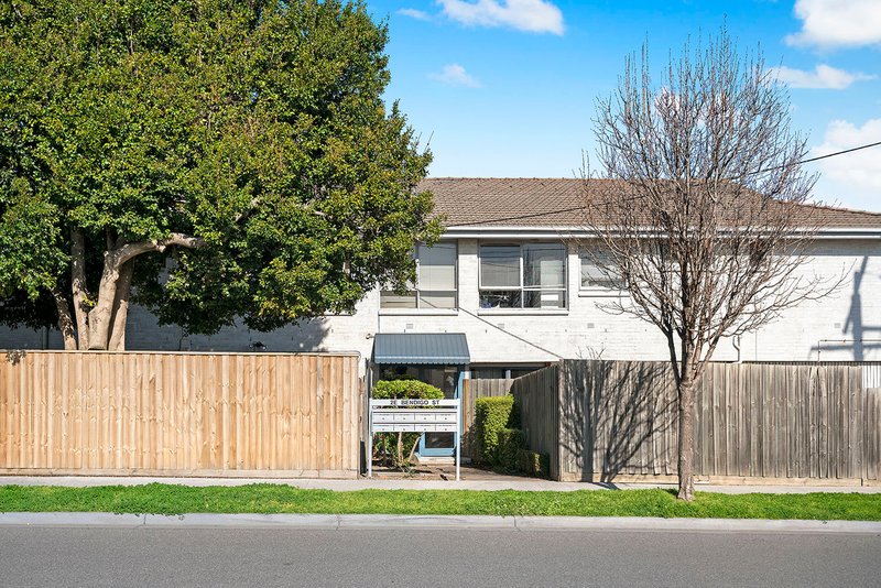 Photo - 1/2E Bendigo Street, Cheltenham VIC 3192 - Image 8