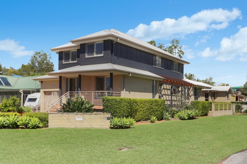 13 & 13a Emora Ave , Davistown NSW 2251