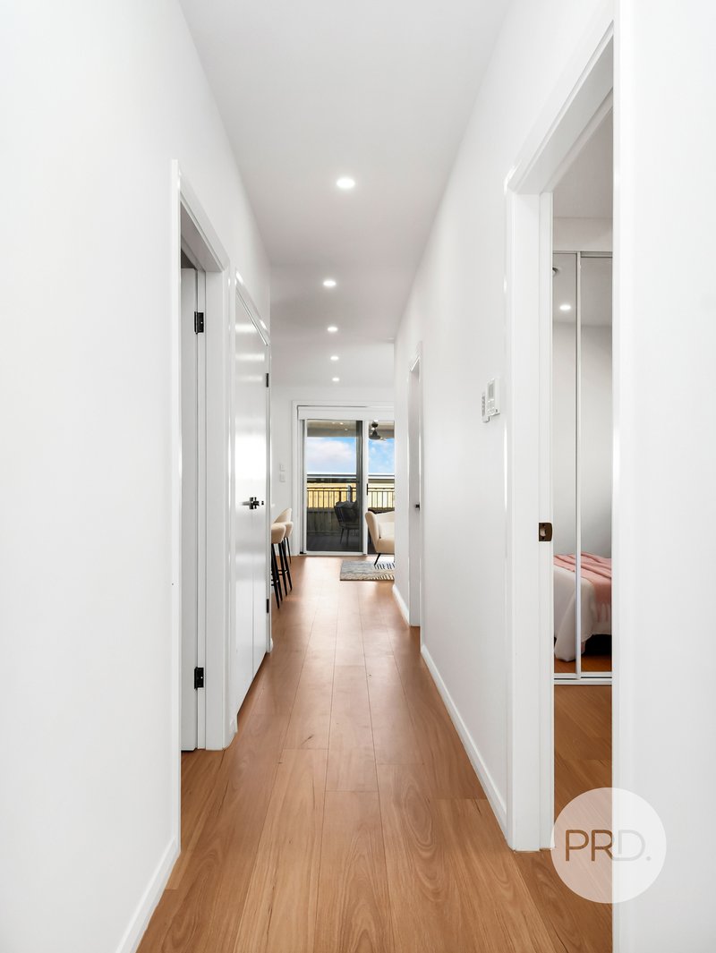 Photo - 13 &13A Skyline Street, Menangle Park NSW 2563 - Image 6
