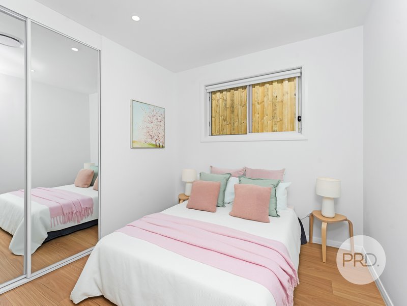 Photo - 13 &13A Skyline Street, Menangle Park NSW 2563 - Image 9