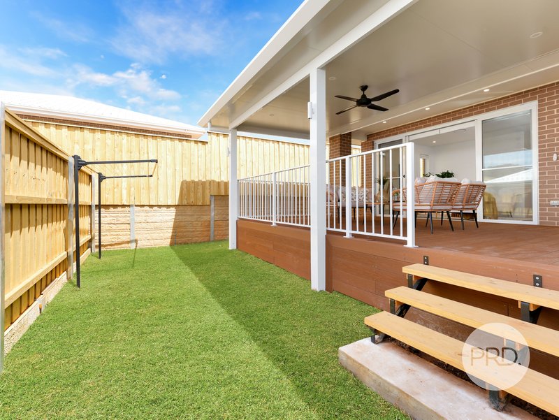 Photo - 13 &13A Skyline Street, Menangle Park NSW 2563 - Image 19