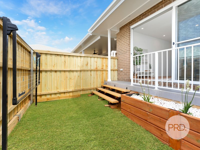 Photo - 13 &13A Skyline Street, Menangle Park NSW 2563 - Image 26
