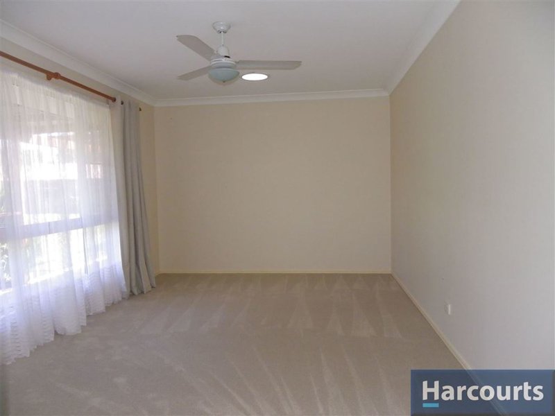 Photo - 13-15 Greygum Court, Ningi QLD 4511 - Image 6