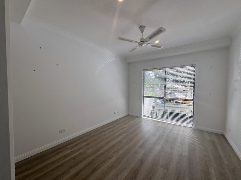 Photo - 13-15 John Nielsen Court, Worongary QLD 4213 - Image 15