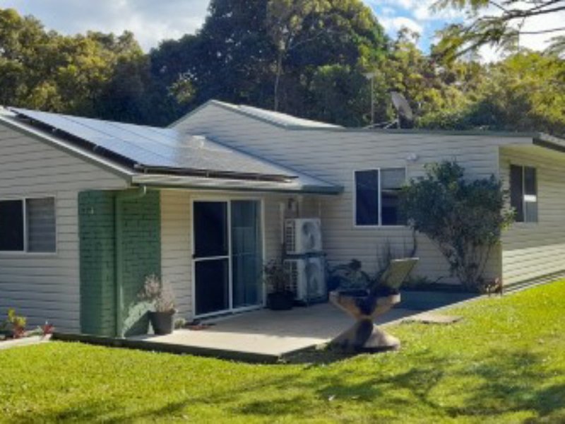 13-15 Pier Haven , Lamb Island QLD 4184