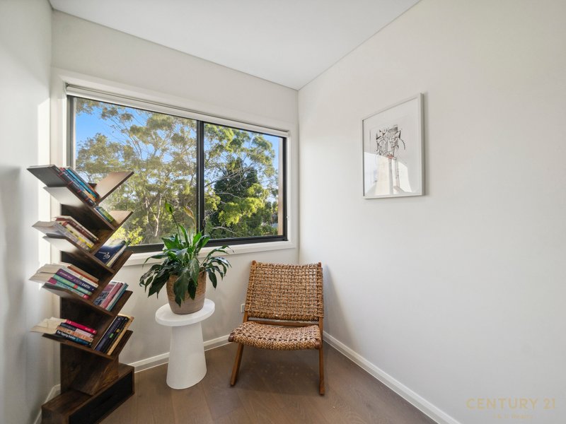 Photo - 1/3-5 Winston Street, Asquith NSW 2077 - Image 7