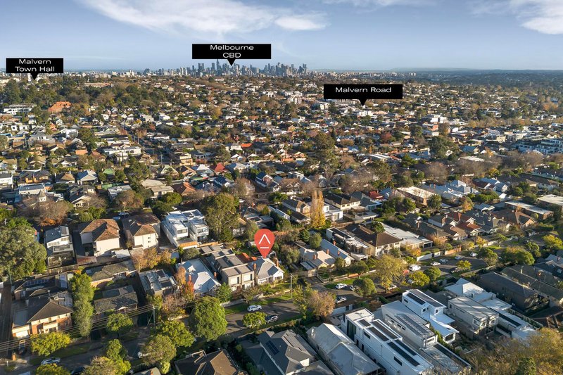 Photo - 13 Aintree Road, Glen Iris VIC 3146 - Image 12