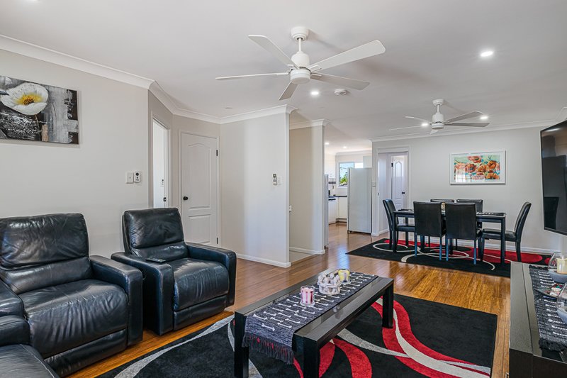 Photo - 13 Albatross Ct , Banksia Beach QLD 4507 - Image 6