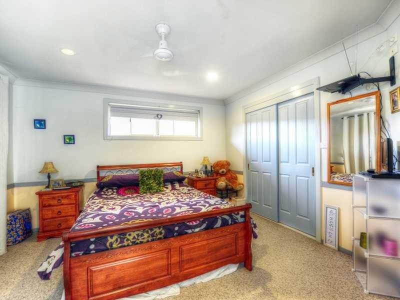 Photo - 13 Albert Chappell Drive, Korora NSW 2450 - Image 7