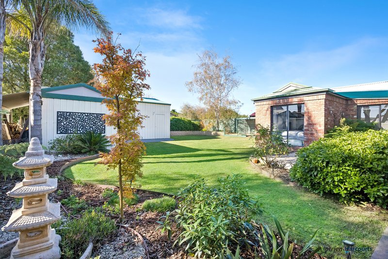 Photo - 13 Albert Street, Alexandra VIC 3714 - Image 2