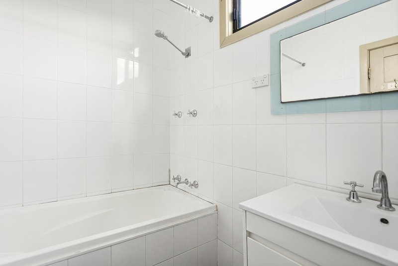 Photo - 13 Albert Street, Unanderra NSW 2526 - Image 3