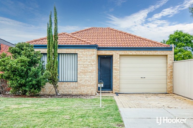 13 Albion Street, East Cannington WA 6107