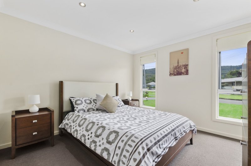 Photo - 13 Allenby Parade, Bulli NSW 2516 - Image 6