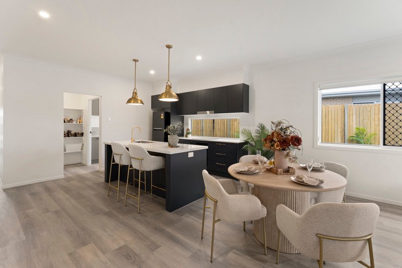 Photo - 13 Alpine Street, Redland Bay QLD 4165 - Image 5