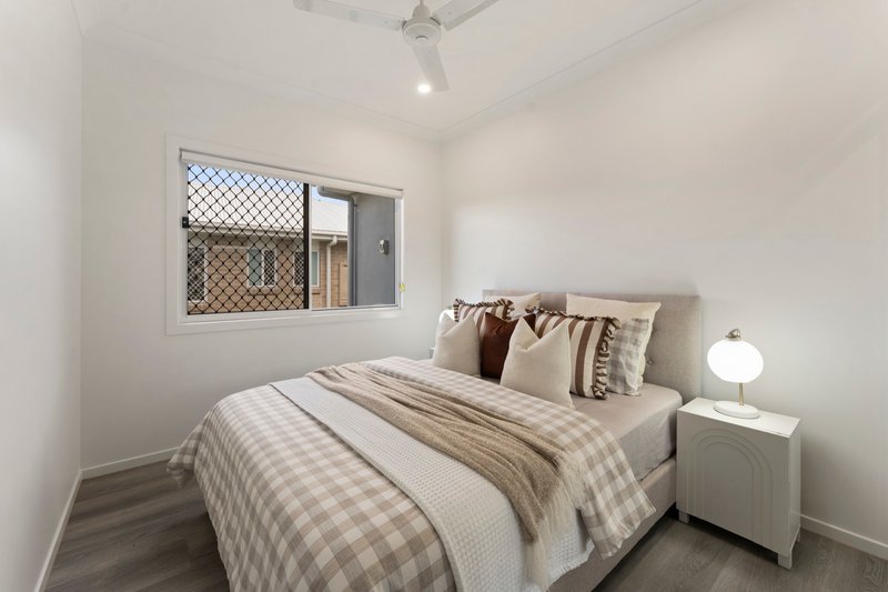 Photo - 13 Alpine Street, Redland Bay QLD 4165 - Image 15