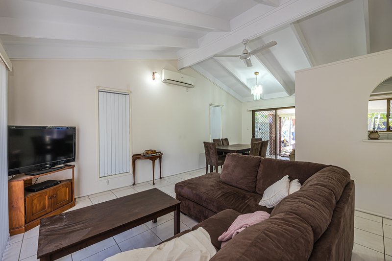 Photo - 13 Alpinia Avenue, Banksia Beach QLD 4507 - Image 3