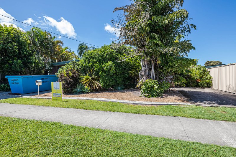 Photo - 13 Alpinia Avenue, Banksia Beach QLD 4507 - Image 17