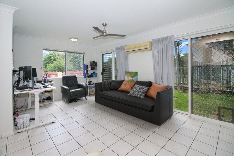 Photo - 1/3 Alroy Street, Pimlico QLD 4812 - Image 2