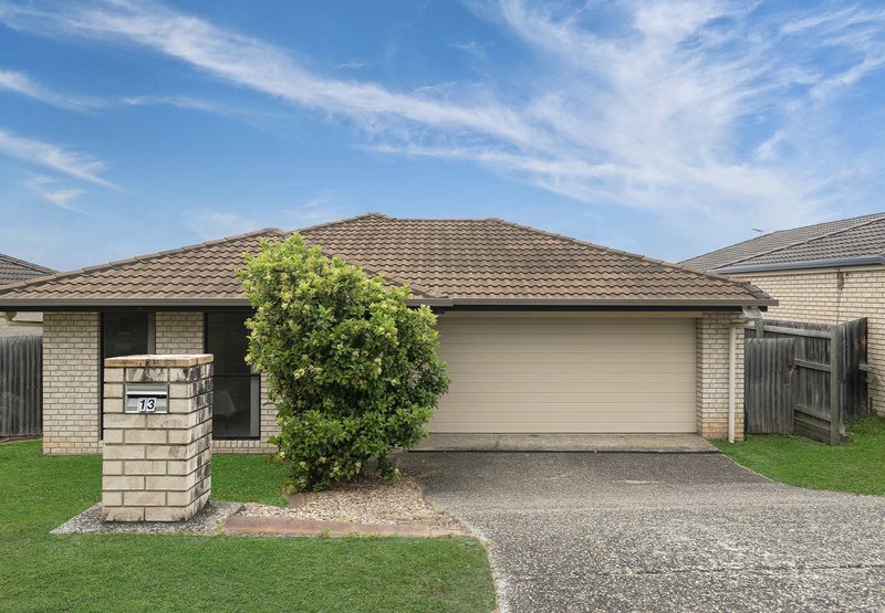 13 Alvine Drive, Eagleby QLD 4207