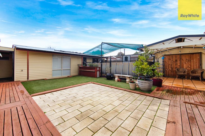 Photo - 13 Amelia Avenue, Deer Park VIC 3023 - Image 9