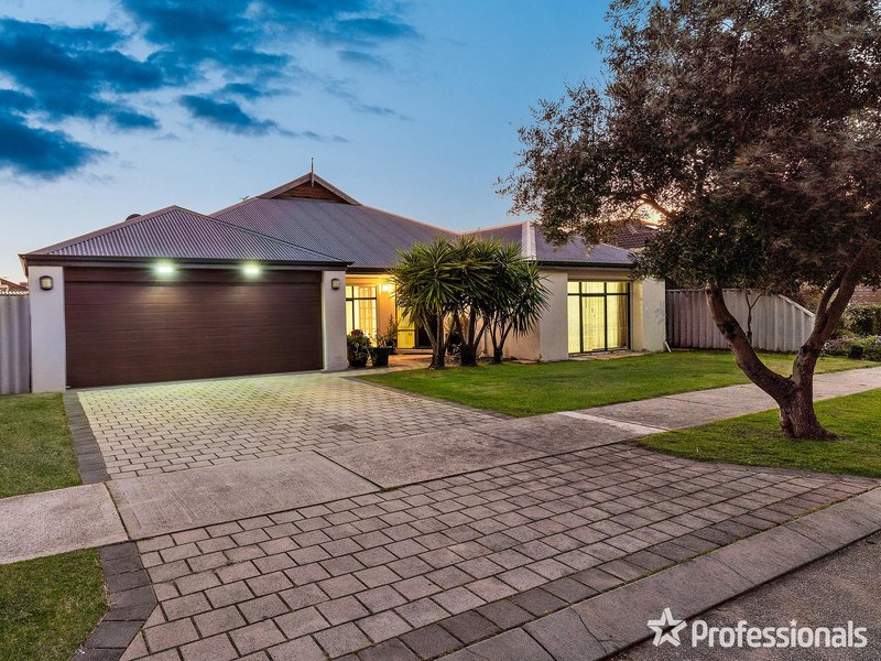 13 Amity Circuit, Shoalwater WA 6169